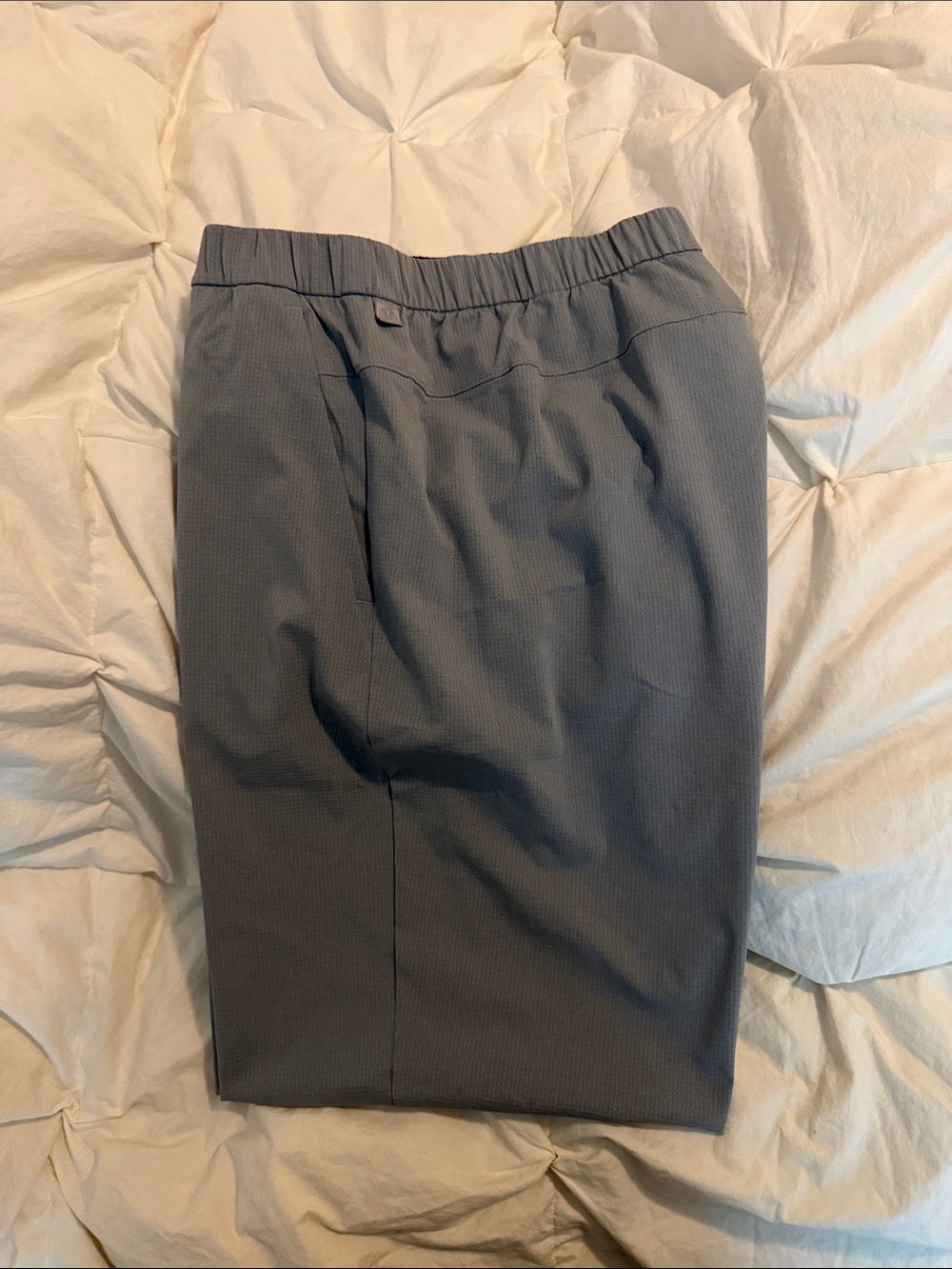 lululemon athletica Men's Gray Flat-Front Performance Shorts